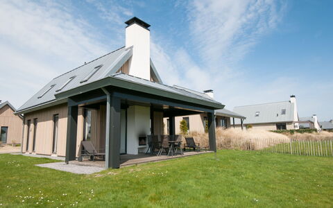 Oesterdam Resort: Meubles, Table, Bâtiment, Chaise, Vaisselle, Nuage, Ciel, Nappe De Table, Mobilier De Jardin, Ombre