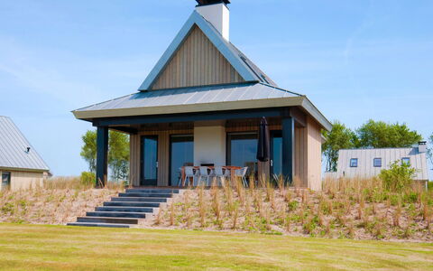 Oesterdam Resort: Maison, Domicile, Propriété, Chalet, Bâtiment, Immobilier, Toit, Architecture, Herbe, Ferme