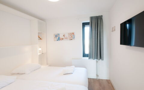 Oesterdam Resort: Pièce, Propriété, Meubles, Lit, Chambre, Design Intérieur, Bâtiment, Plafond, Maison, Sol