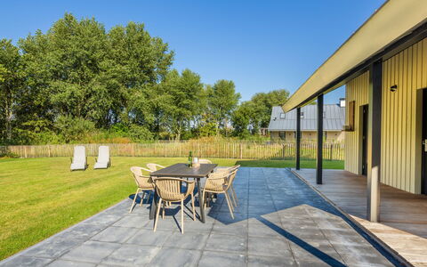 Oesterdam Resort: Propriété, Immobilier, Maison, Domicile, Cour, Bâtiment, Arrière-Cour, Biens, Architecture, Arbre