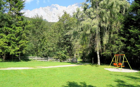Landhaus Grüne Oase: La Nature, Paysage Naturel, Arbre, Vert, Herbe, Propriété, Réserve Naturelle, Pelouse, Lot Terre, Biome