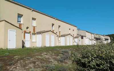 Carcans Plage 601: Ciel, Plante, Propriété, Écorégion, Fenêtre, Bâtiment, Lot Terre, Herbe, Paysage