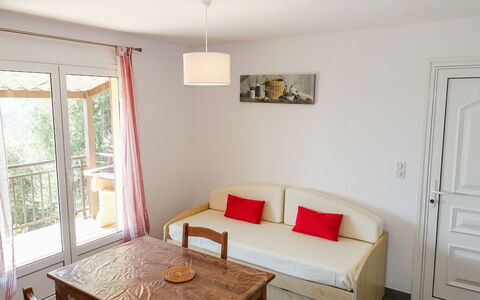 Partinello 601: Meubles, Design Intérieur, Sol, Bois, Sol, Pièce, Table, Chaise, Salon, Appartement