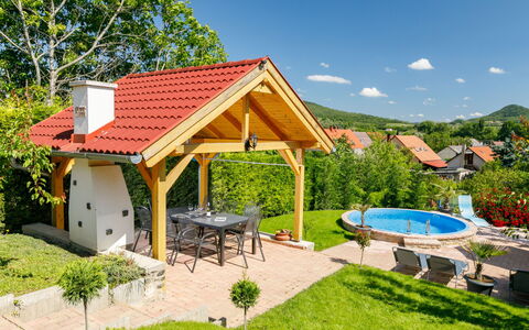 Beate: Toit, Jardin, Structure En Plein Air, Loisir, Aménagement Paysager, Ombre, Cour, Arrière-Cour, Batiments Jardin, Eco Hôtel