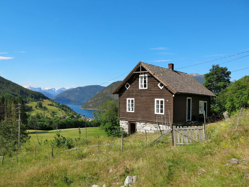 Plassen (Fjs766)