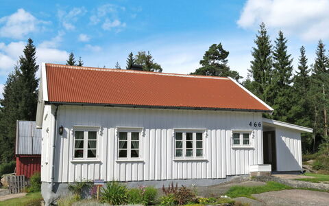 Øygårdsheia: Plante, Nuage, Ciel, Fenêtre, Propriété, Arbre, Bâtiment, Maison, Lot Terre, Bois