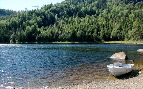Haven: L'Eau, Ciel, Plante, Bateau, Ressources En Eau, Arbre, Paysage Naturel, Véhicule, Mélèze, Lac