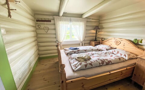 Lenebu: Meubles, Bâtiment, Confort, Bois, Fenêtre, Cadre De Lit, Design Intérieur, Lit, Sol