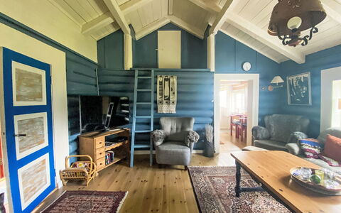 Lenebu: Cadre, Meubles, Propriété, Canapé, Table, Bleu Azur, Design Intérieur, Éclairage, Architecture, Bois