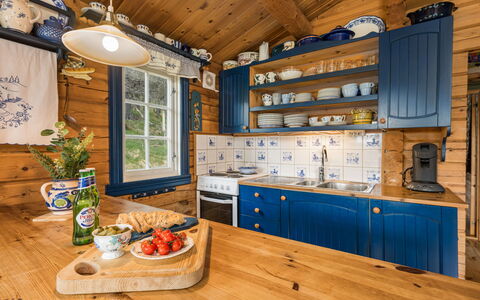 Fjellro: Bois, Domicile, Chalet, Tache De Bois, Dur, Cuisine, Peindre, Cabane En Rondins, Planche, Cabinetry