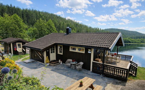 Staksholmen: Maison, Chalet, Toit, Domicile, Porche, Zone Rurale, Batiments Jardin, Siding, Cabane En Rondins, Cabane