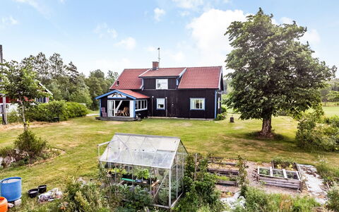 Enerhögen Flädern: Ciel, Montagne, Jour, Bâtiment, Plante, Paysage Naturel, Maison, Végétation, Montagnes, Arbre