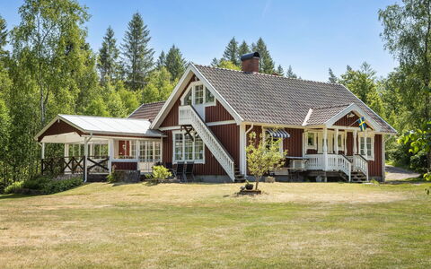 Vänneböke: Plante, Bâtiment, Ciel, Fenêtre, Arbre, Maison, Paysage Naturel, Lot Terre, Herbe, Chalet