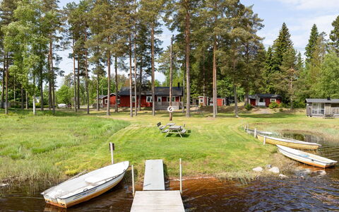 Gissarp Gryningen: L'Eau, Plante, Ressources En Eau, Ciel, Nuage, Bateau, Véhicule, La Nature, Arbre, Paysage Naturel