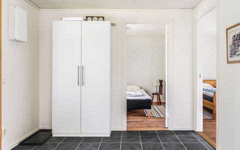 Gaslunda: Bois, Porte, Cadre, Design Intérieur, Sol, Bâtiment, Sol, Dur
