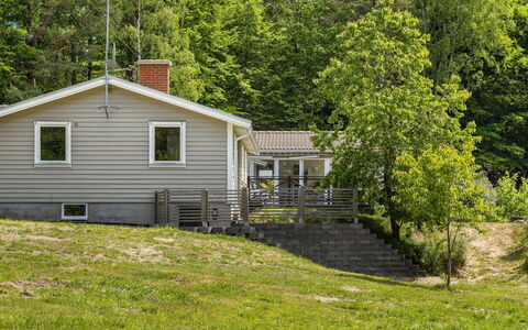 Erikstorp Villan: Plante, Bâtiment, Fenêtre, Maison, Bois, Lot Terre, Arbre, Herbe, Paysage Naturel, Suppression Des Plantes Ligneuses