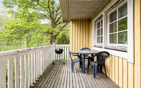 Rödmossa Femton: Bois, Sol, Sol, Parquet, Meubles, Domicile, Tache De Bois, Dur, Porche, Planche