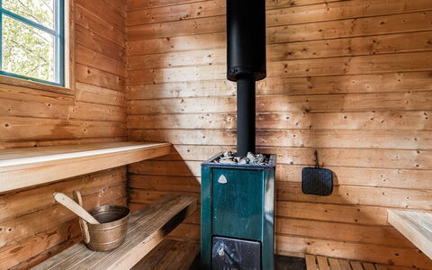 Bofall: Propriété, Fenêtre, Bois, Bâtiment, Design Intérieur, Porte, Brique, Tache De Bois, Brickwork, Sol