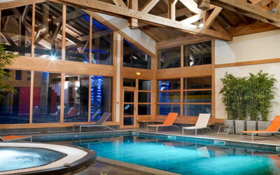 Samoëns Morillon 604: Piscine, Recours, Propriété, Loisir, Bâtiment, Centre De Loisirs, Maison, Immobilier, Architecture, Hôtel