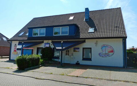 Norddeich 335: Ciel, Nuage, Fenêtre, Plante, Porte, Bâtiment, Façade, Chalet, Maison, Toit