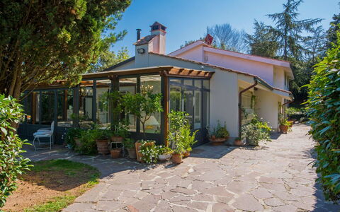 La Casa Vivente: Propriété, Maison, Domicile, Immobilier, Bâtiment, Biens, Botanique, Chalet, Arbre, Architecture