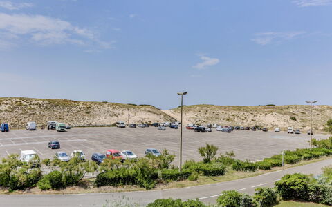 La Sableyre: Ciel, Nuage, Plante, Communauté Des Plantes, Écorégion, Voiture, Éclairage Public, Lot Terre, Surface De La Route, Asphalte