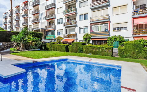 Solmontemar: Appartement, Condominium, Balcon, Jardin, Haie, Aménagement Paysager, Hôtel, Cour