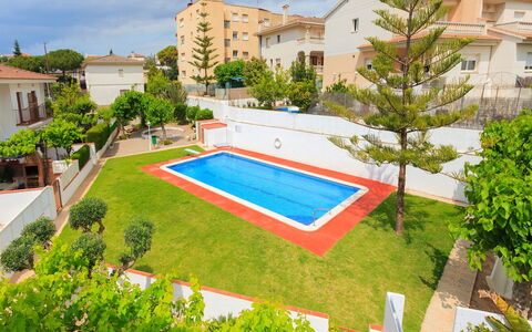 Katy: Propriété, Piscine, Immobilier, Bâtiment, Appartement, Zone Résidentielle, Maison, Herbe, Condominium, Recours
