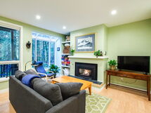 75sw-ground Floor Condo With Wifi!