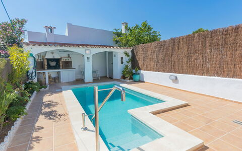 Remedios: Propriété, Maison, Piscine, Immobilier, Bâtiment, Domicile, Zone Résidentielle, Architecture, Villa, Biens