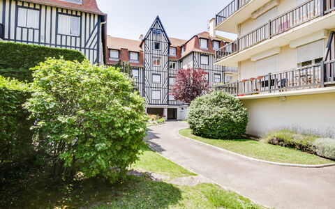 Les Prairies: Zone Résidentielle, Propriété, Quartier, Vert, Maison, Bâtiment, Immobilier, Architecture, Domicile, Jour