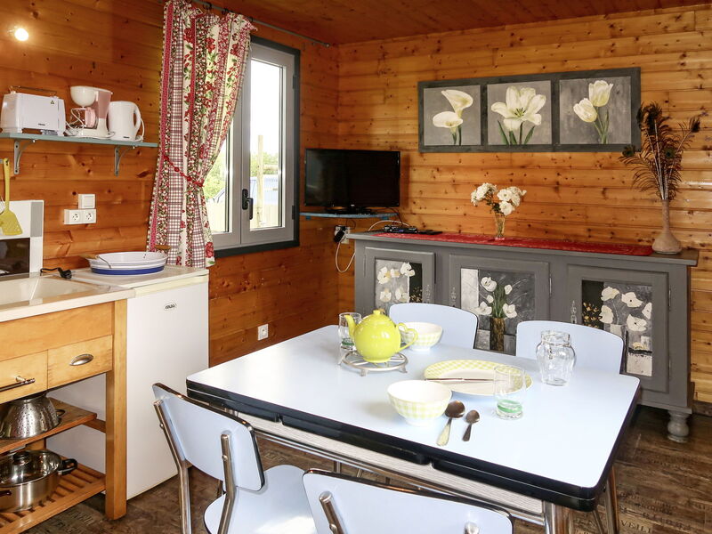 Logement:&nbsp;(Lat101) 601.2