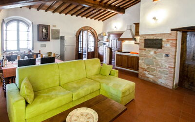 Casale Rosennano 800.2: Pièce, Propriété, Salon, Meubles, Design Intérieur, Bâtiment, Plafond, Sol, Domicile, Maison