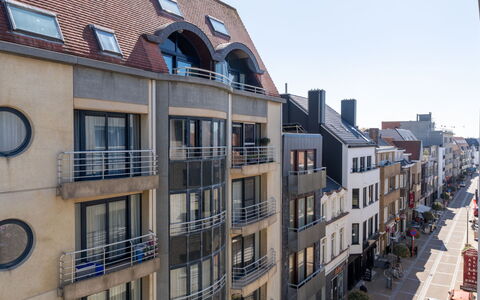 Breduynia 0401 with Parking