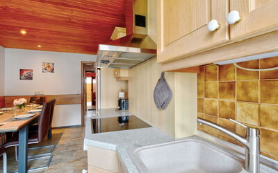 Logement:&nbsp;Born 1 110.1