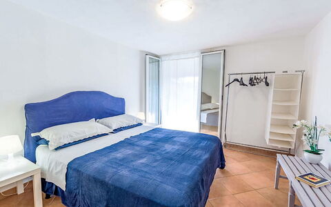 Villa Lamarmora: Meubles, Design Intérieur, Sol, Sol, Lit, Chambre, Drap De Lit, Pièce, Plafond, Literie