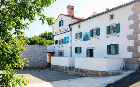 San Martino Ii: Propriété, Maison, Bâtiment, Domicile, Immobilier, Ville, Architecture, Zone Résidentielle, Quartier, Façade