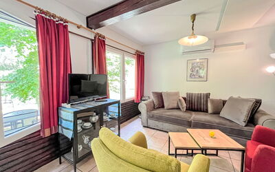 Sorgenfrei 200.8: Meubles, Design Intérieur, Sol, Canapé, Sol, Plafond, Salon, Pièce, Appartement, Table