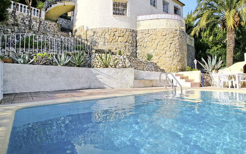 Ebi: Piscine, Propriété, Recours, Bâtiment, Immobilier, L'Eau, Maison, Villa, Vacances, Loisir