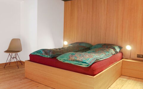Armina: Bois, Sol, Sol, Design Intérieur, Chambre, Meubles, Parquet, Pièce, Lit, Tache De Bois