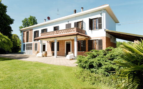 San Giacomo: Propriété, Maison, Domicile, Bâtiment, Immobilier, Biens, Manoir, Architecture, Villa, Façade
