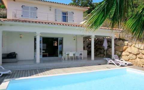 Villa Ottavi: Propriété, Maison, Bâtiment, Piscine, Immobilier, Villa, Domicile, Vacances, Patio, Biens