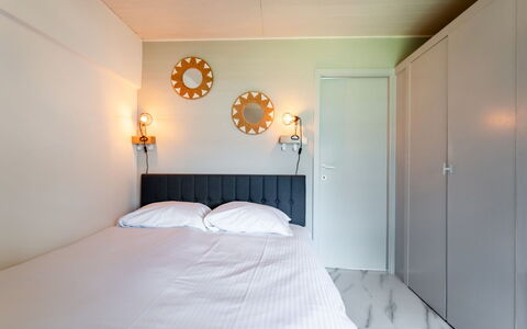 De Haan 311: Design Intérieur, Mur, Chambre, Meubles, Sol, Lit, Sol, Plafond, Luminaire, Éclairage