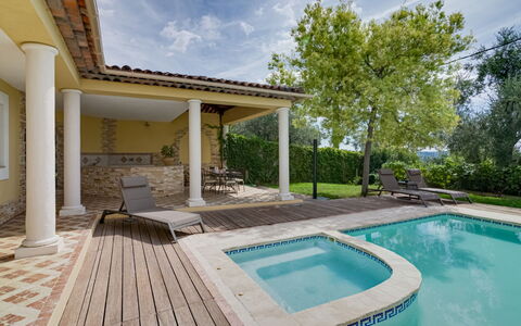 Caliopa: Propriété, Maison, Immobilier, Domicile, Piscine, Bâtiment, Zone Résidentielle, Biens, Architecture, Arrière-Cour