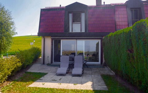 Bellevue: Ciel, Plante, Bâtiment, Propriété, Fenêtre, Lot Terre, Architecture, Porte, Maison, Chalet