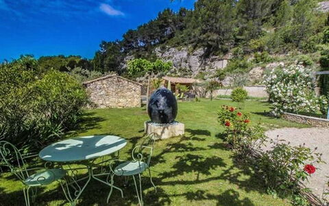 L'Oliveraie: La Nature, Propriété, Herbe, Jardin, Botanique, Région Sauvage, Arbre, Maison, Cour, Immobilier