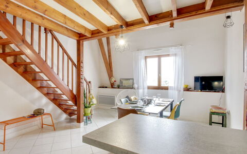Emeuraude: Propriété, Meubles, Table, Évier, Comptoir, Cabinetry, Evier, Bois, Design Intérieur, Robinet