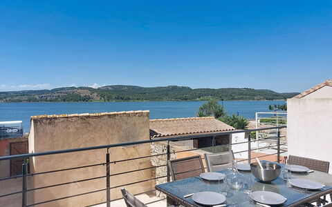 La Maison de L'Etang: Côte, Balcon, Ombre, Mobilier De Jardin, Villa, Du Son, Baie, Ville Resort, Recours