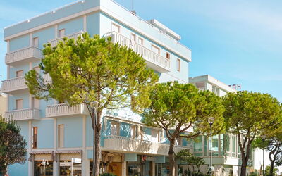 Bibione 703: Bâtiment, Propriété, Zone Résidentielle, Architecture, Usage Mixte, Immobilier, Maison, Zone Métropolitaine, Condominium, Domicile