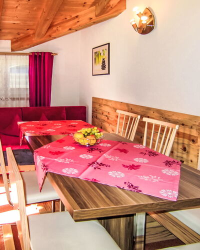 Apart Jacqueline 608.4